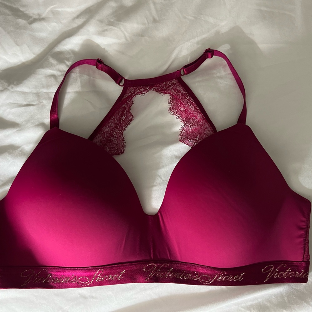 Victoria’s Secret Halter Lace Bra